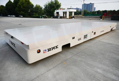 15 тонн безслідних транспортних засобів